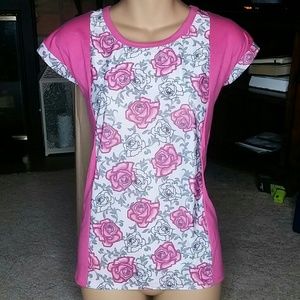 Rose print cap sleeve tee